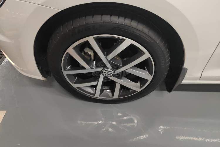 Used Volkswagen Golf 2020 280TSI DSG Luxury Edition
