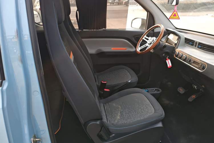 Used Wuling Hongguang MINIEV 2020 Freedom Version Lithium Iron Phosphate
