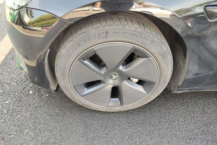 Used Tesla Model 3 2022 Rear-Wheel-Drive Version