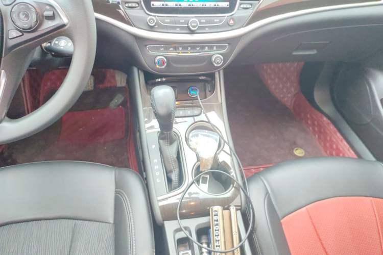 Used Buick Verano 2017 Sedan 20T Dual-Clutch Leading Model
