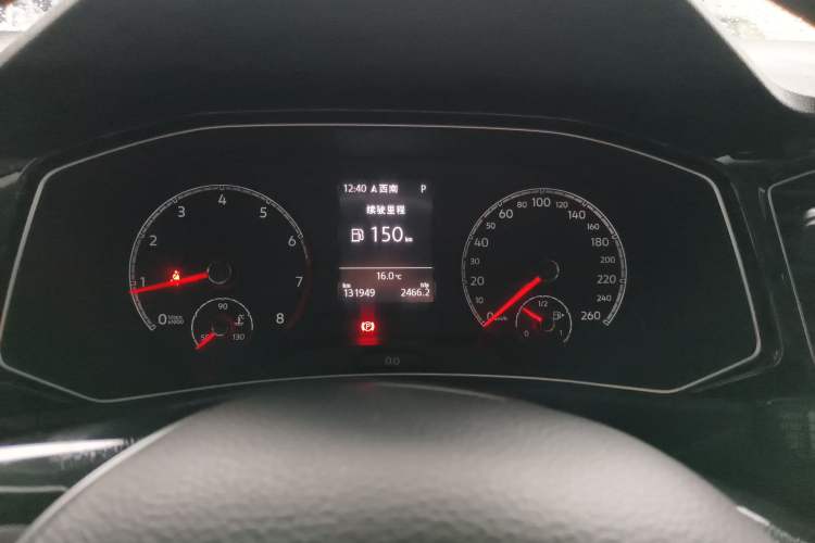 Used Volkswagen T-ROC 2019 280TSI DSG Two-Wheel Drive Comfort Version China VI Standard
