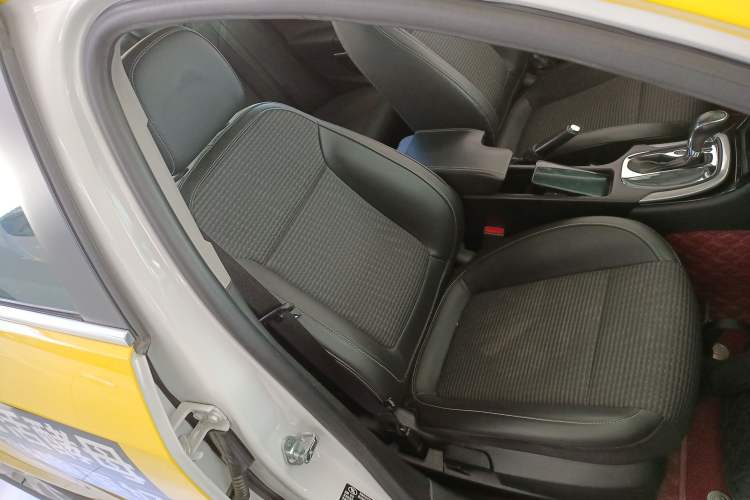 Used Buick Regal 2015 1.6T Leading Technology Model