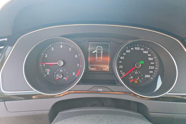 Used Volkswagen Magotan 2017 330TSI DSG Leading Model