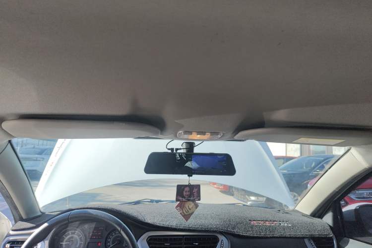 Used Peugeot 301 2016 1.6L Manual Comfort Edition