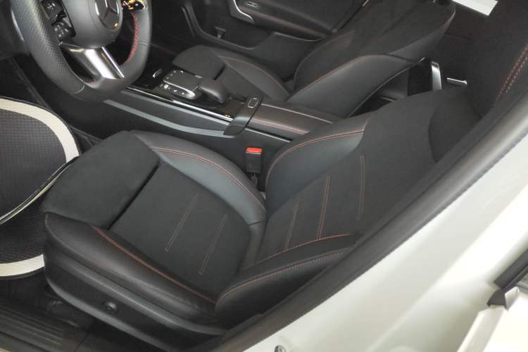 Used Mercedes-Benz A-Class 2023 A 200 L Fashion Model
