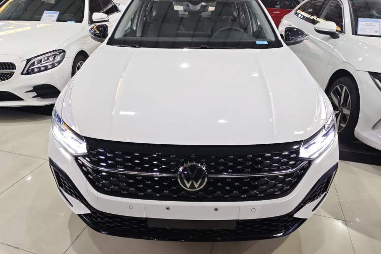 Used Volkswagen Lavida 2024 300TSI DSG Starry Sky Leading Edition
