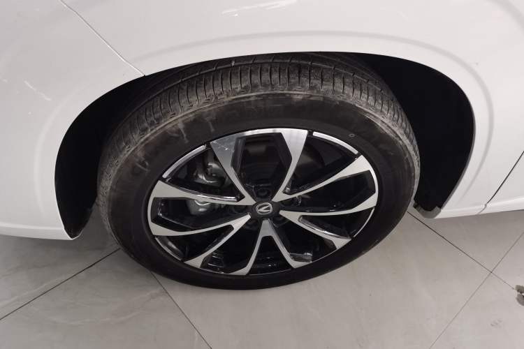 Used Changan UNI-Z New Energy 2024 Blue Whale Smart Electric iDD 125km Beyond Edition