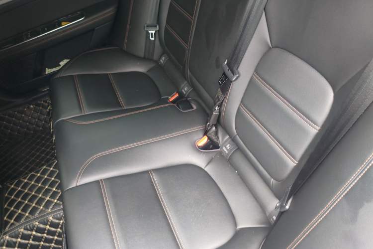 Used Jaguar XEL 2019 2.0T 200 PS Deluxe Edition