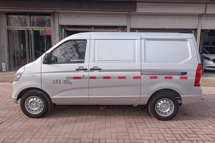 Used Wuling Rongguang S 2023 1.5L Basic Enclosed-Window Vehicle 2 Seats
