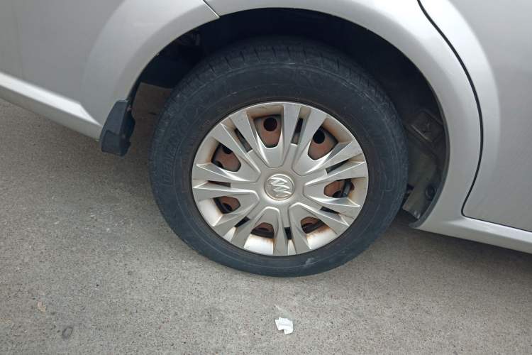 Used Buick Excelle 2015 1.5L Manual Classic Trim
