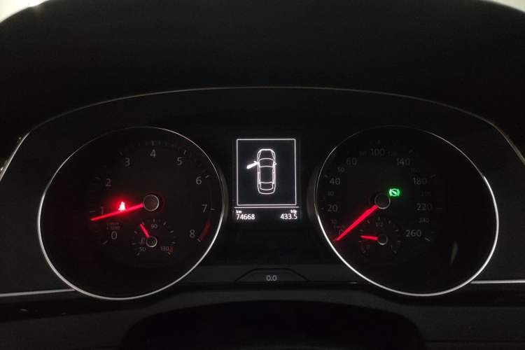 Used Volkswagen Magotan 2017 330TSI DSG Luxury Model
