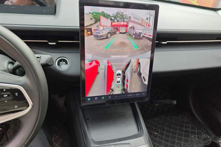 Used  A05 2024 Truly Delicious Version 70" Beyond-Grade Edition
