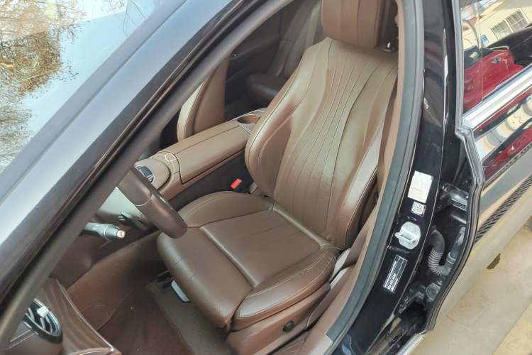 Used Mercedes-Benz E-Class 2020 E 260 L