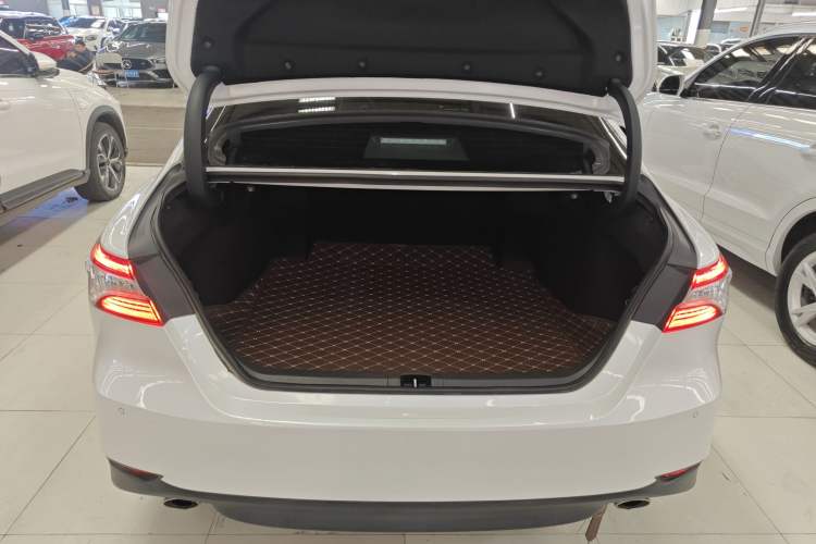 Used Toyota Camry 2019 Revised Version 2.5G Luxury Edition
