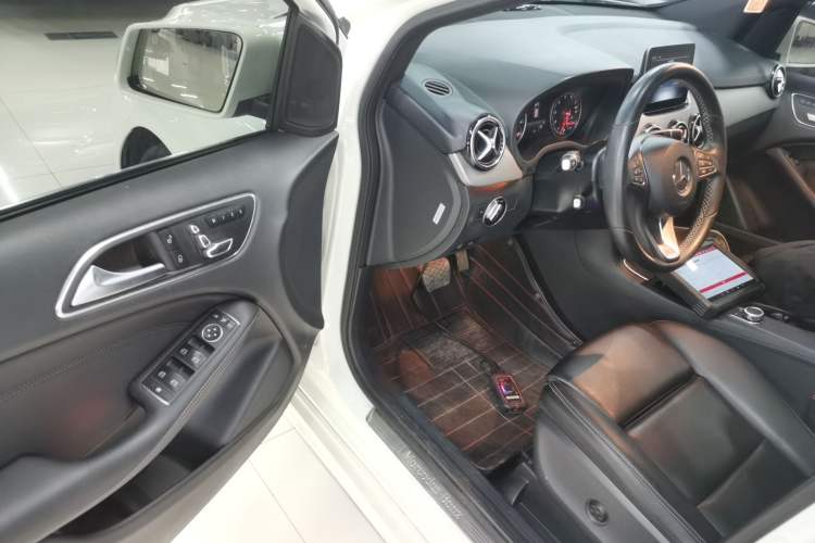 Used Mercedes-Benz B-Class 2019 B 200 Fashion Model