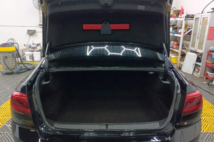 Used Volkswagen Magotan 2020 330TSI DSG Leading Model
