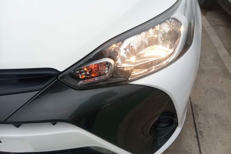 TDK.VehicleDetails.img