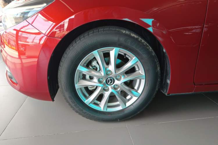 Used Mazda Mazda 3 Axela 2017 Sedan 1.5L Automatic Luxury Model Emission Standard China V
