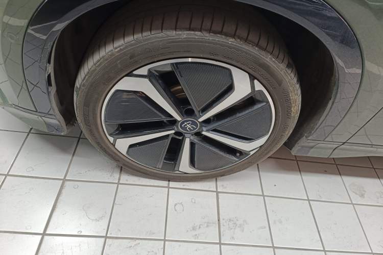 Used BYD Song L EV 2024 662 km Excellence Version
