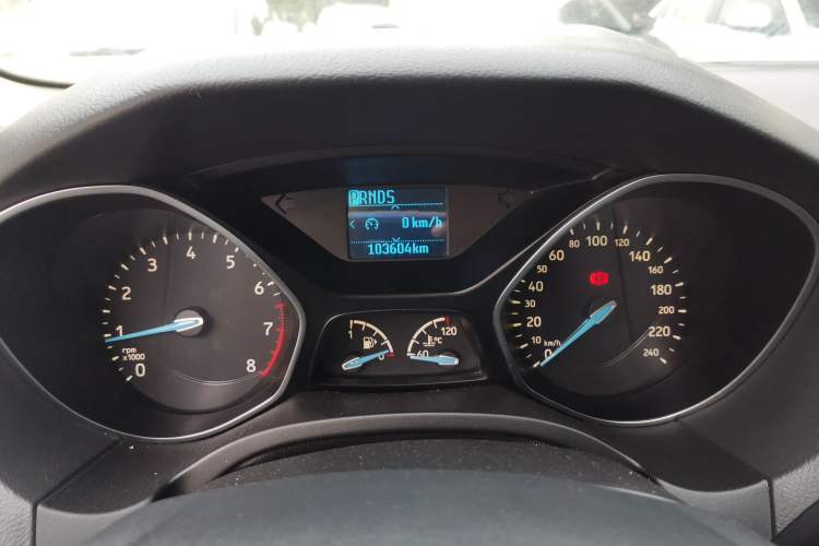 Used Ford Focus 2017 Hatchback 1.6L Automatic Fashion Edition Smart Drive Version
