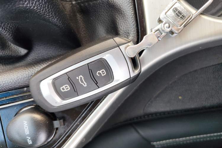 Used Geely Auto Emgrand GL 2017 1.8L Manual Elite Model