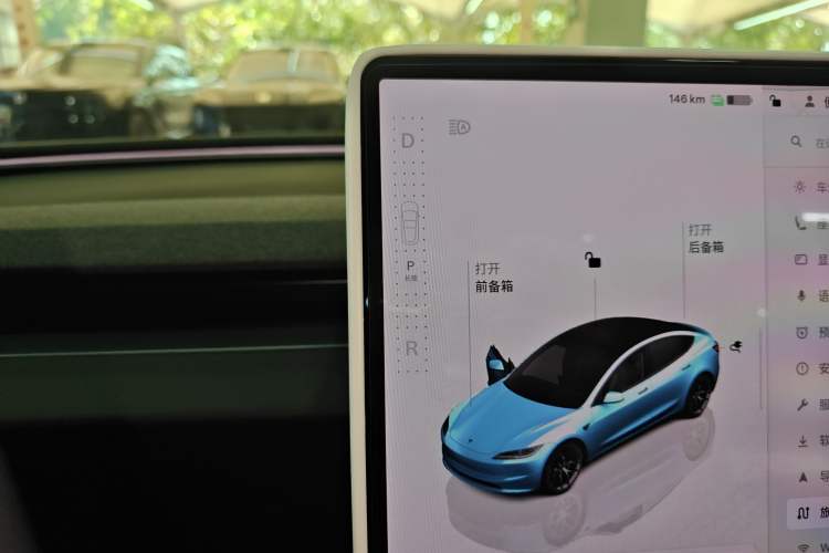 Used Tesla Model 3 2023 Long-Range All-Wheel-Drive Version
