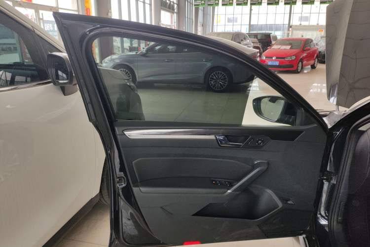 Used Volkswagen Passat 2017 330TSI DSG Prestige Edition
