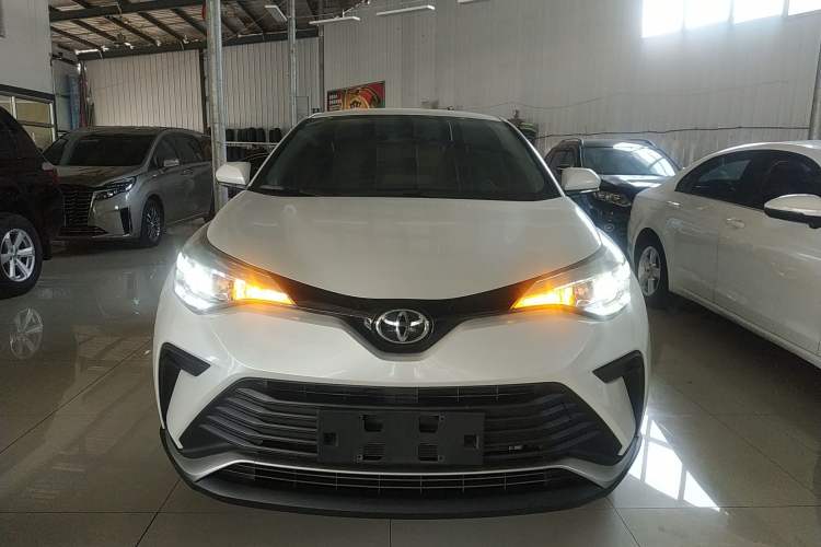 Used Toyota IZOA 2021 2.0L Yidong Edition