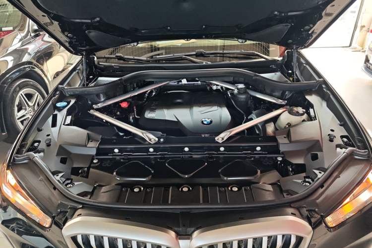 Used BMW X5 2023 xDrive 30Li M Sport Package
