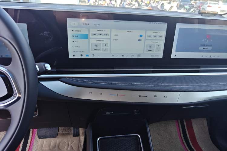 Used SAIC MAXUS G90 2023 2.0T Xingyun 7-Seater Version