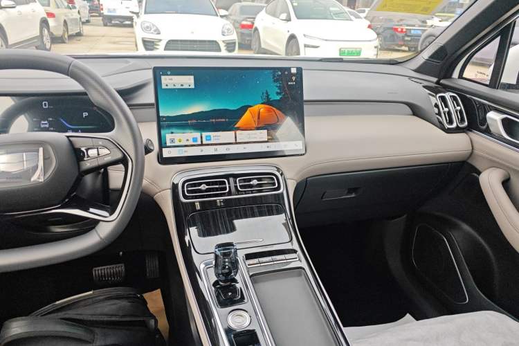 Used Geely Auto FX11 2025 4th Generation 1.5TD DCT – The Start
