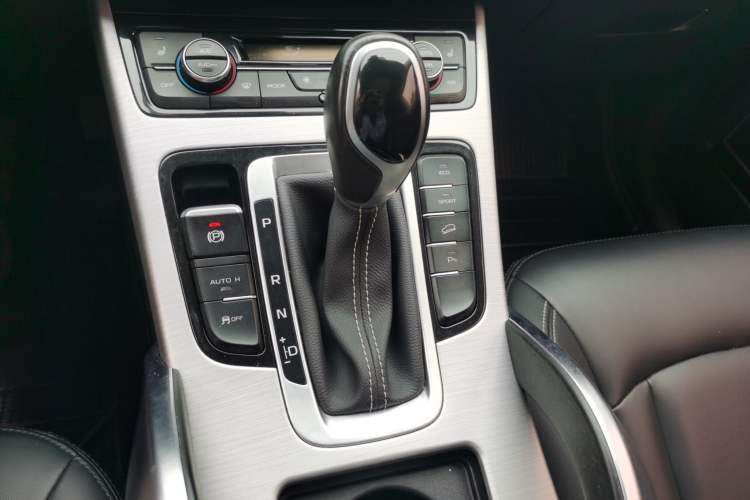 Used Geely Auto Emgrand X7 Sport 2016 1.8TD Automatic Smart Model