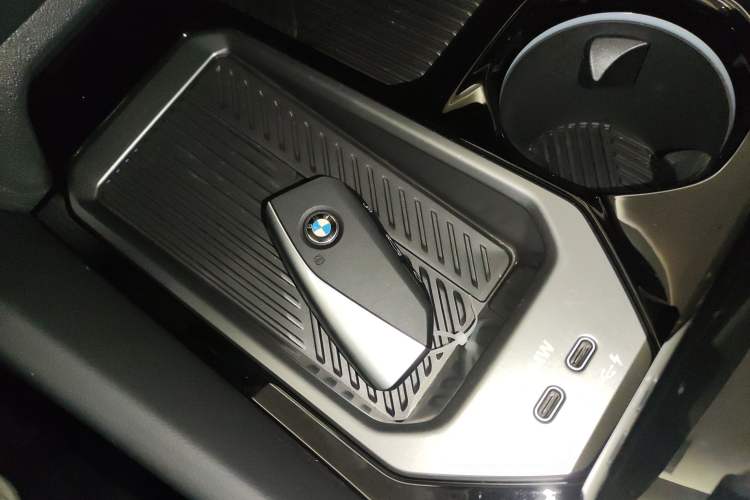 Used BMW 5 Series 2025 530Li Leading Model M Sport Package
