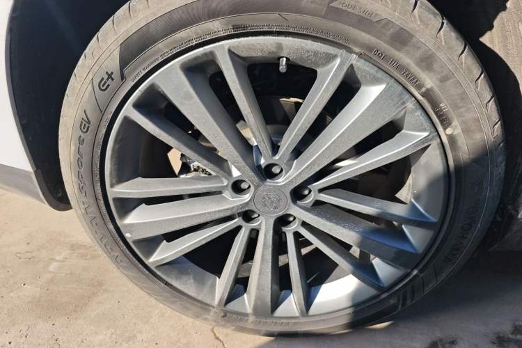 Used Leapmotor C16 2026 Pure Electric 630 LiDAR Zhizun Edition 5 Seats
