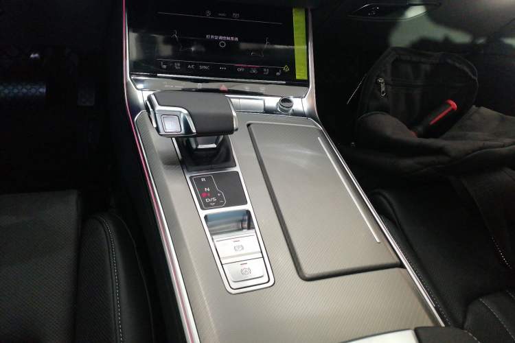 Used Audi A6L 2025 45 TFSI Prestige Dynamic Edition + Ventilated Comfort Package
