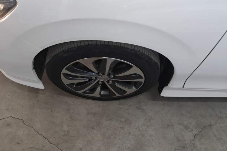 Used Honda Jade 2017 210TURBO CVT Fashion Edition 5-seater
