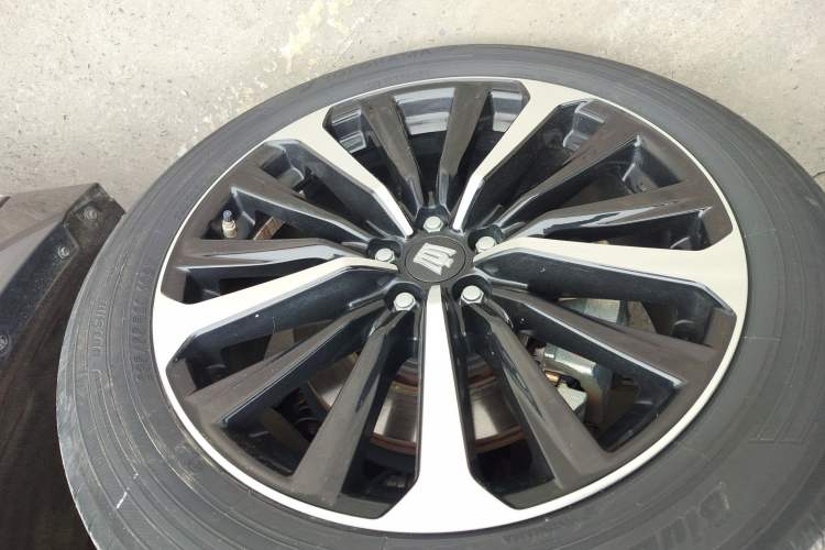 Used Toyota Crown Land Cruiser 2021 2.5L HEV Four-Wheel Drive Premium Edition
