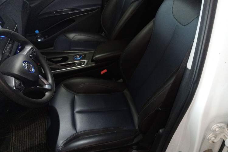 Used Buick Velite 6 2022 Connected & Shared PLUS