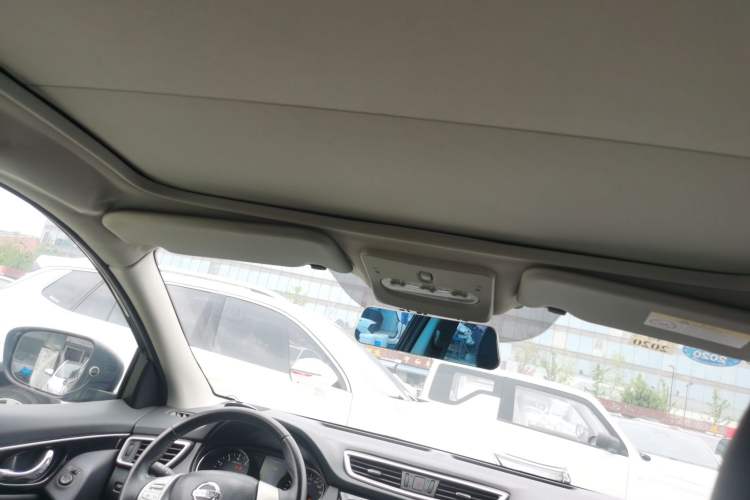 Used Nissan Qashqai 2016 2.0L CVT Luxury Edition
