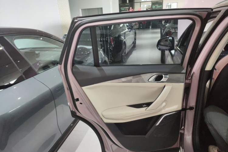 Used Lynk & Co 06 2023 Remix 1.5T Shero
