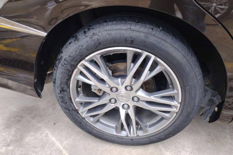 Used Honda Elysion 2019 2.0L Hybrid Supreme Edition
