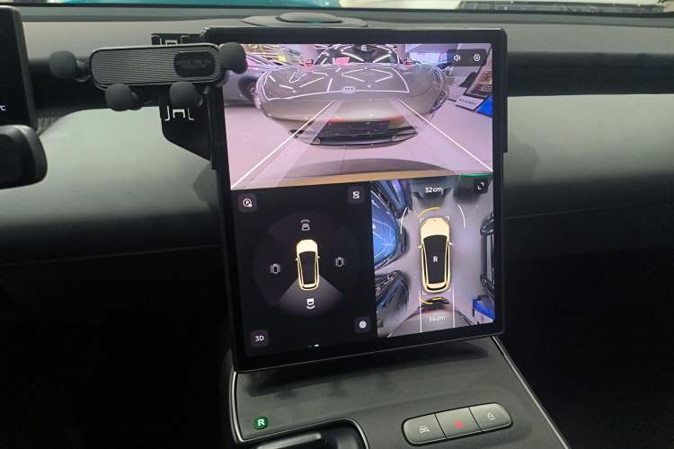 Used Nio ET5T 2023 75 kWh Touring