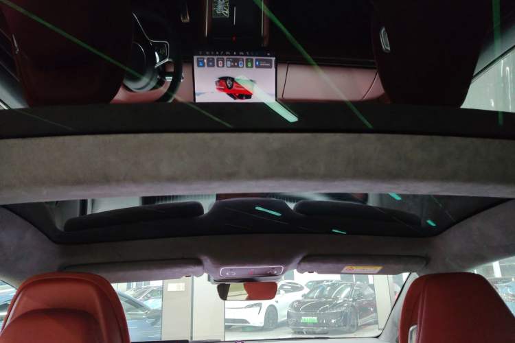 Used Hima Luxeed S7 2025 785 km Ultra