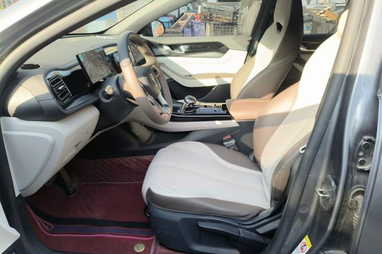 Used BYD Qin PLUS 2024 HONOR Edition DM-i 55KM Leading Model