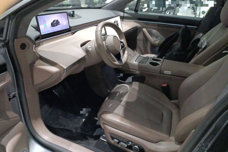 Used Hima Luxeed R7 2025 Range-Extended Version 251 km Max
