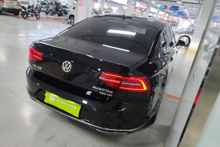 Used Volkswagen Magotan 2019 330TSI DSG Luxury Version China VI Standard
