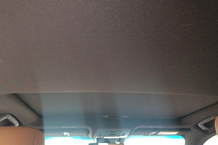 Used Lexus ES 2020 300h Deluxe Edition
