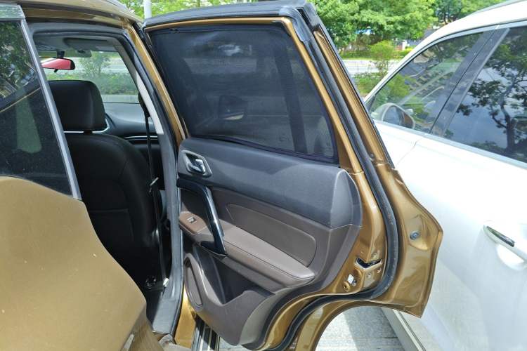 Used GAC Trumpchi GS4 2017 235T Automatic Two-Wheel Drive Luxury Smart Connectivity Version
