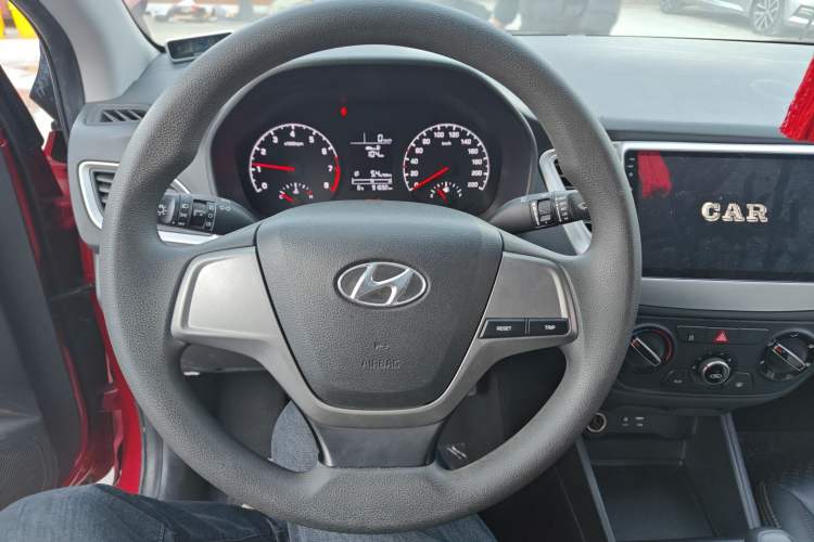 Used Hyundai Verna 2016 1.4L Manual Cool Edition GLS