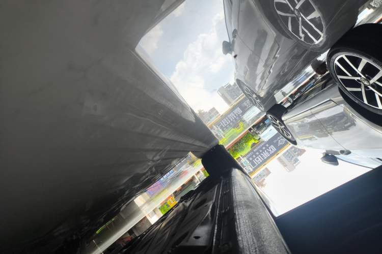 Used Volkswagen Golf 2018 230TSI Automatic Luxury Version
